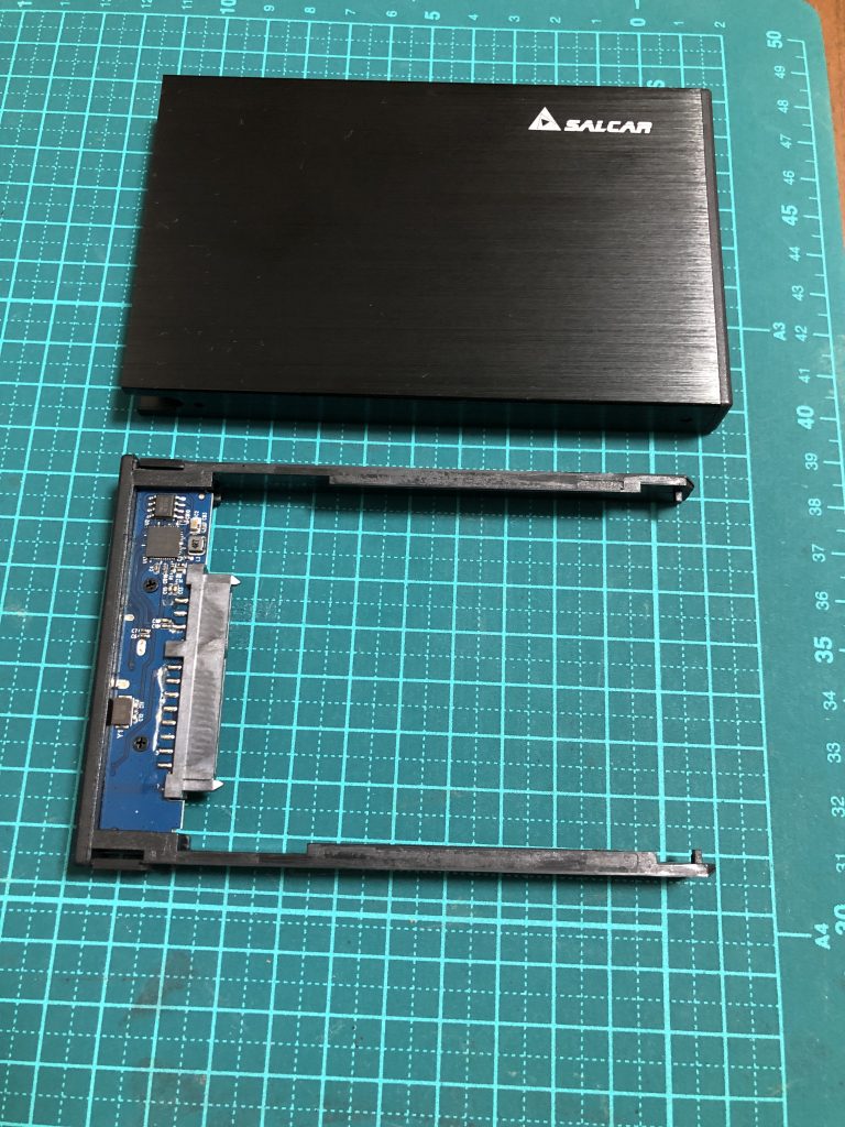 SSDケース